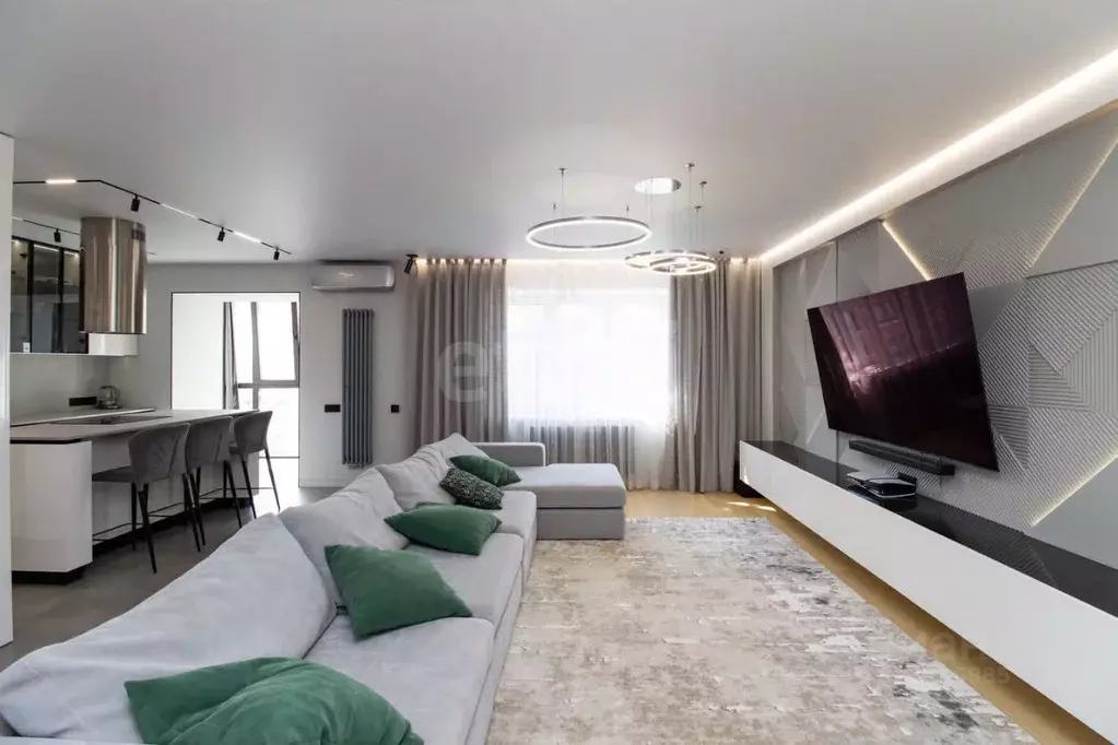 3-к кв. Красноярский край, Красноярск наб. Южная, 14 (92.5 м) - Фото 1