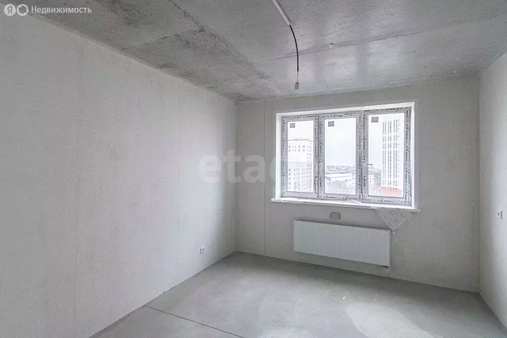 Квартира-студия: Тюмень, улица Республики, 204к15 (28 м) - Фото 1