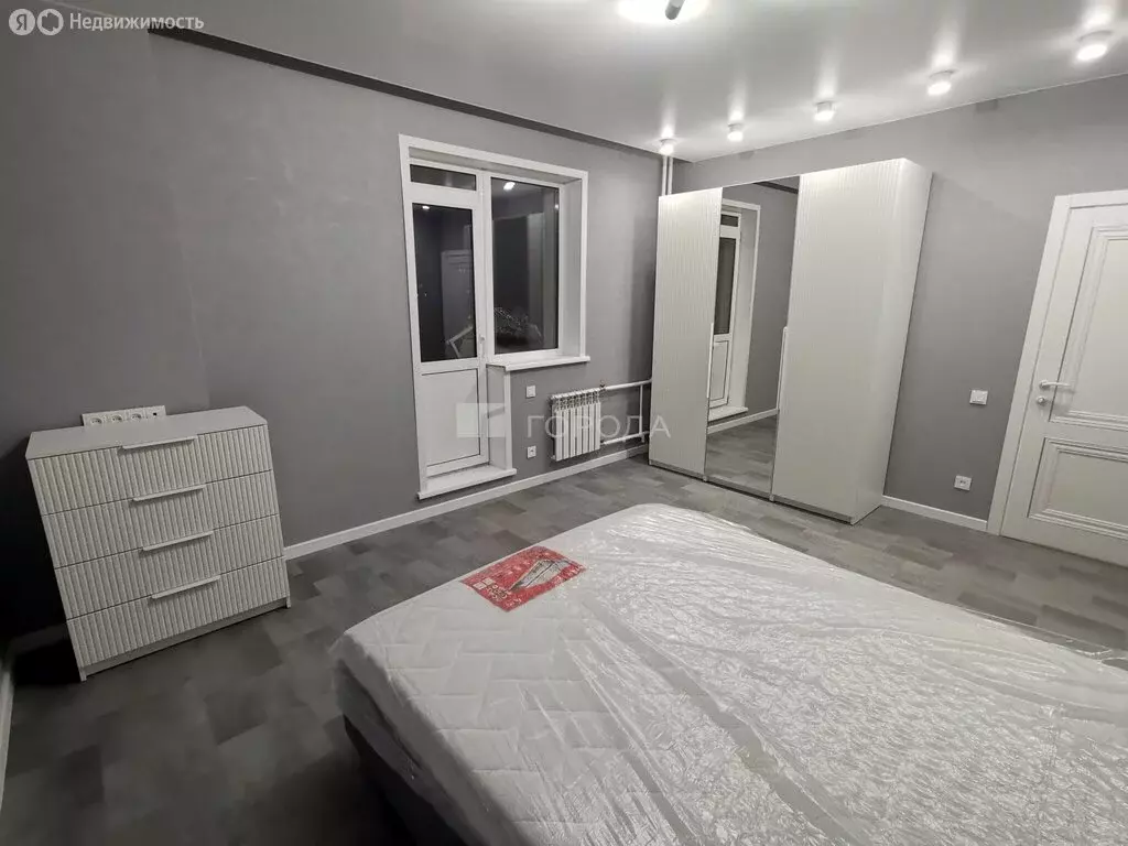 3-комнатная квартира: Новосибирск, улица Дуси Ковальчук, 244 (61 м) - Фото 1