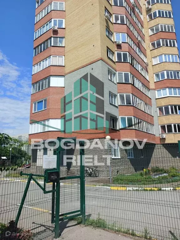 Продаётся 2-к квартира, 71.2 м - Фото 1