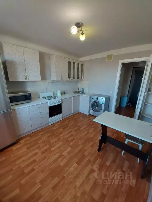 1-к кв. Волгоградская область, Волжский просп. Имени Ленина, 120 (35.3 ... - Фото 1