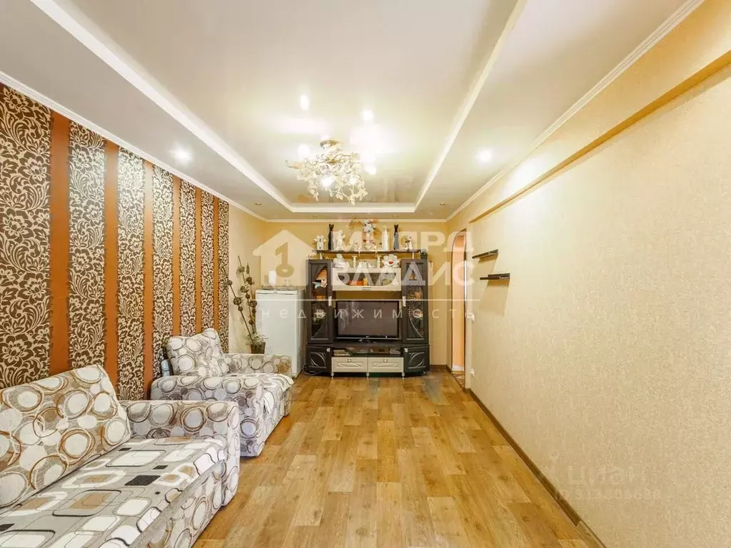 3-к кв. Омская область, Омск Городок Нефтяников мкр, ул. 22 Апреля, 4Б ... - Фото 1