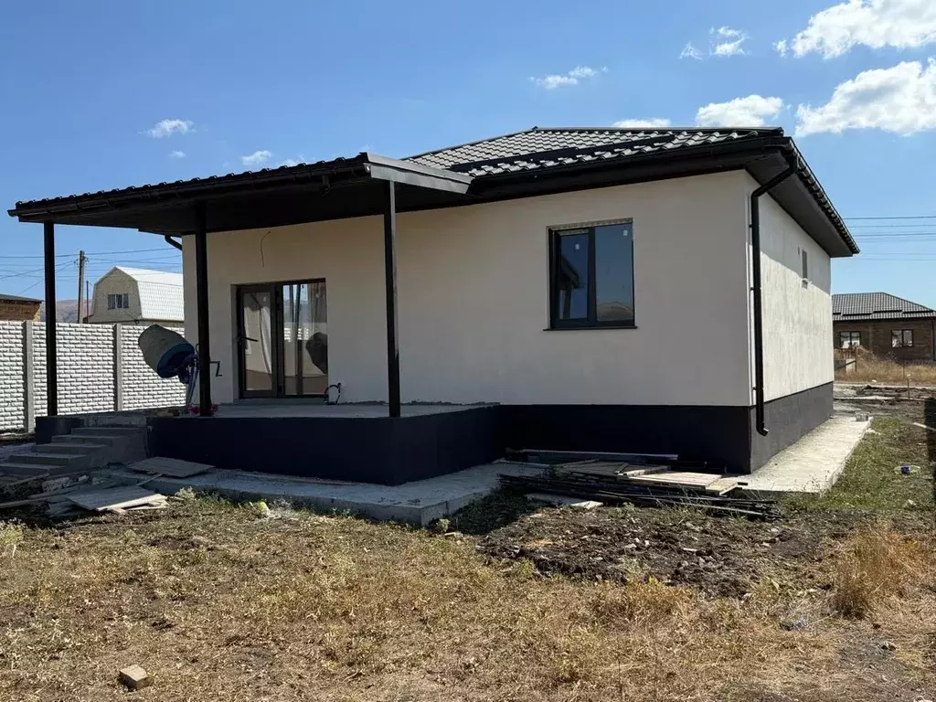 Дом в Крым, Симферопольский район, Трудовское с/пос, Трудовые Резервы ... - Фото 2