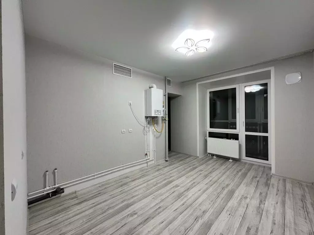 1-к кв. Татарстан, Зеленодольск ул. Комарова, 22Б (41.8 м) - Фото 1