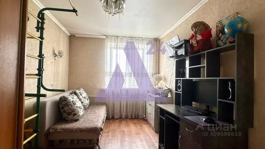 2-к кв. Алтайский край, Новоалтайск Прудская ул., 9А (37.5 м) - Фото 1