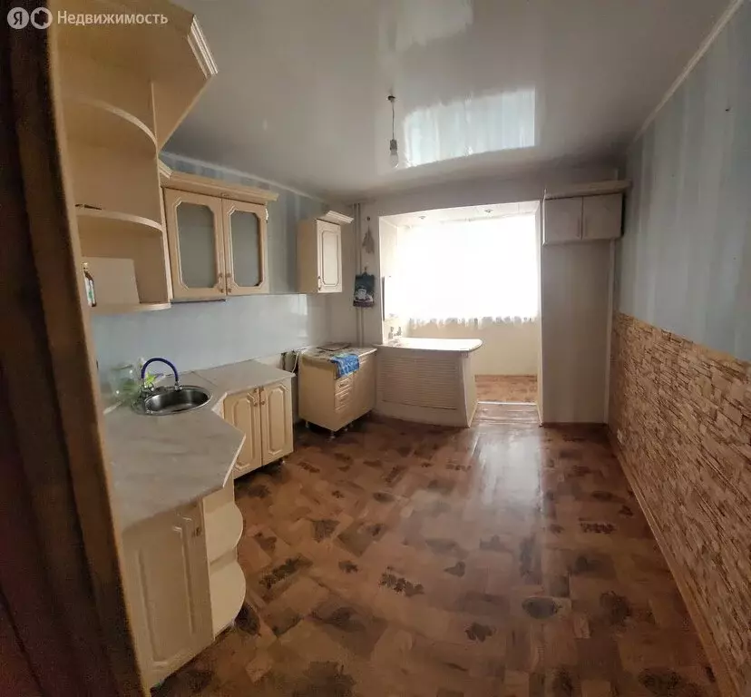 3-комнатная квартира: Усть-Илимск, улица Карла Маркса, 55 (69.4 м) - Фото 2