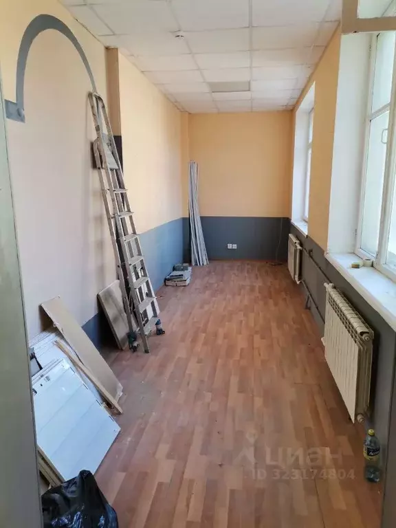 Помещение свободного назначения в Свердловская область, Екатеринбург ... - Фото 2