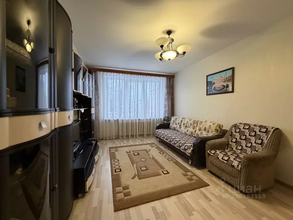 3-к кв. Карелия, Петрозаводск Октябрьский просп., 17 (61.0 м) - Фото 2