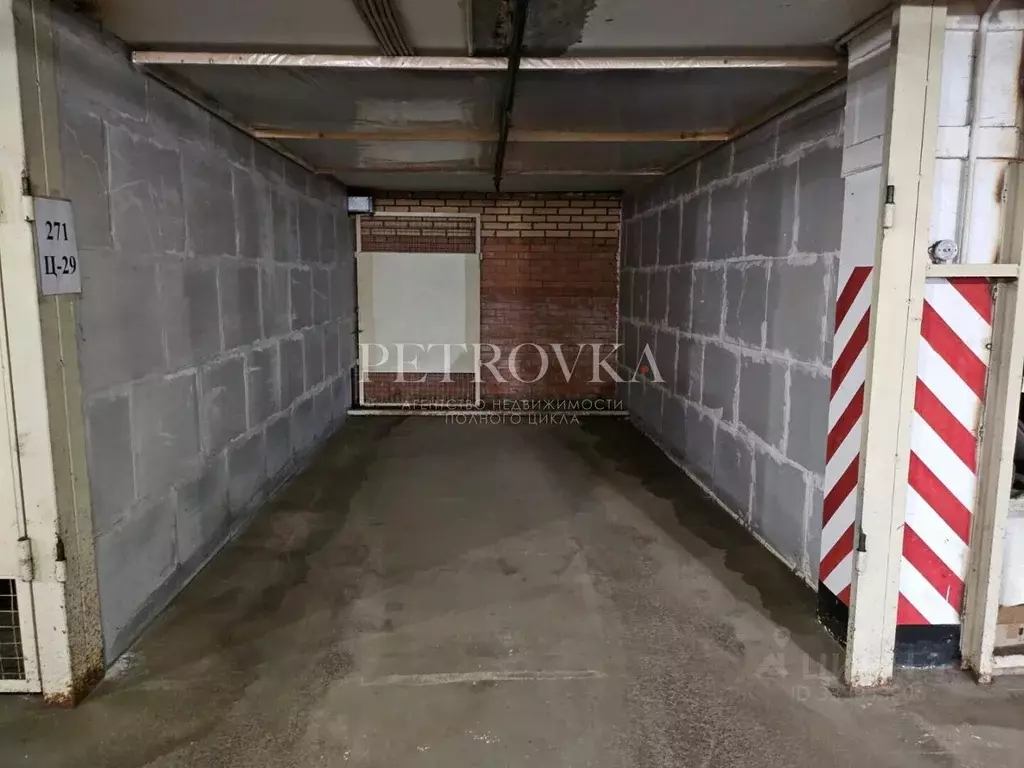 Гараж в Москва Лукинская ул., 19 (18 м) - Фото 2