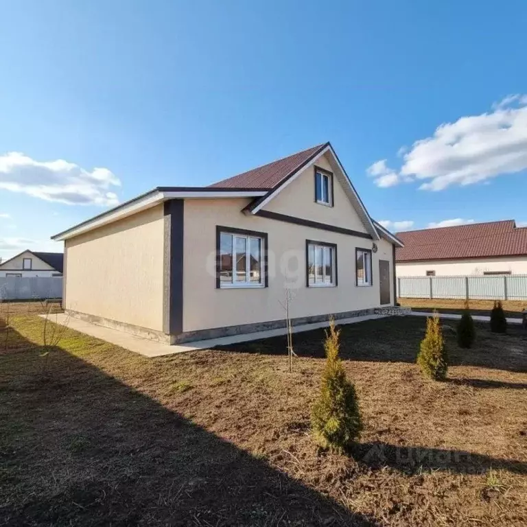 Дом в Самарская область, Кинель Хвойная ул., 38 (120 м) - Фото 1