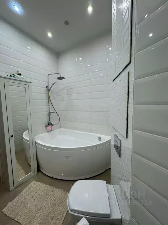 3-к кв. Московская область, Красногорск городской округ, Отрадное пгт ... - Фото 1