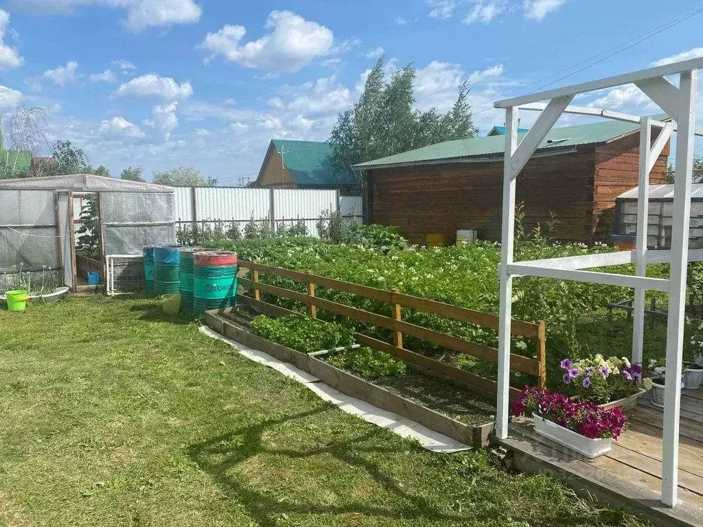 Дом в Саха (Якутия), Якутск городской округ, с. Маган  (29 м) - Фото 1