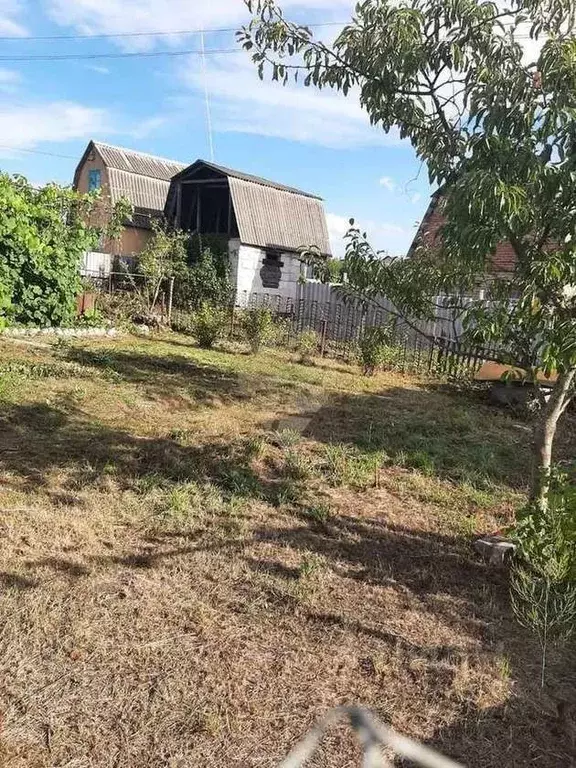 Дом в Белгородская область, Старооскольский городской округ, с. ... - Фото 1