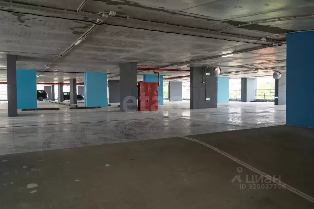 Гараж в Краснодарский край, Новороссийск ул. Хворостянского, 21А (13 ... - Фото 1