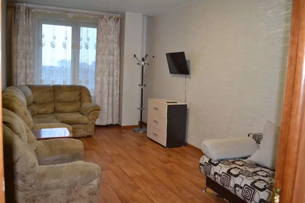 1-к кв. Курганская область, Курган Заозерный жилрайон, 3-й мкр, 35 ... - Фото 1