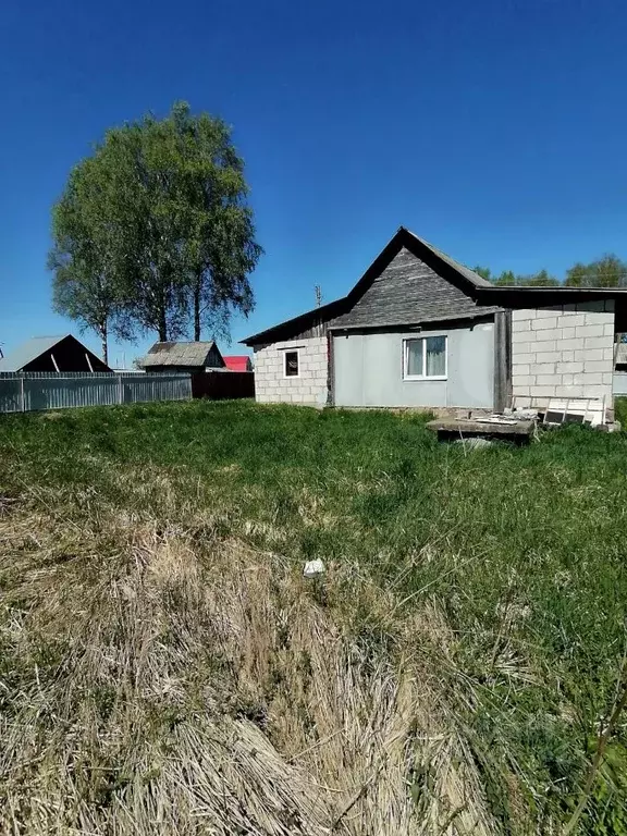 Дом в Смоленская область, Рославльский муниципальный округ, д. Сидорки ... - Фото 1