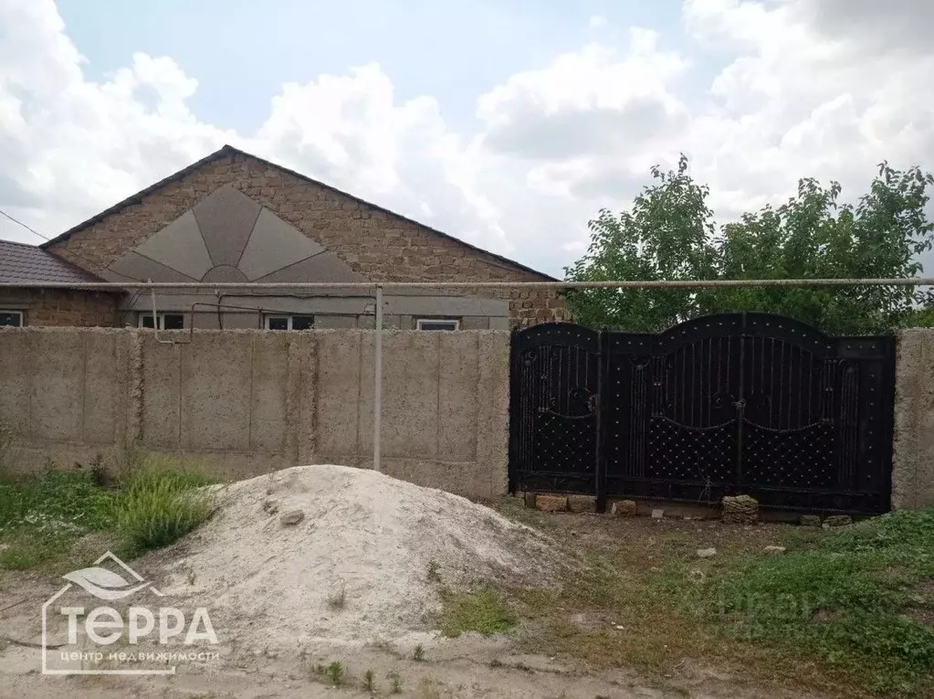 Дом в Крым, Раздольненский район, Ковыльновское с/пос, с. Сенокосное ... - Фото 2