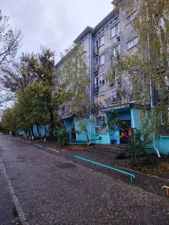 3-к кв. Калмыкия, Элиста 2-й мкр, 35 (63.0 м) - Фото 0