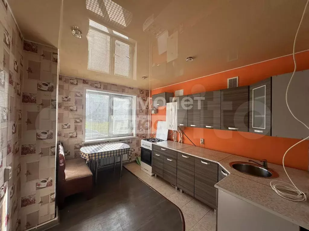 1-к. квартира, 41 м, 1/3 эт. - Фото 0