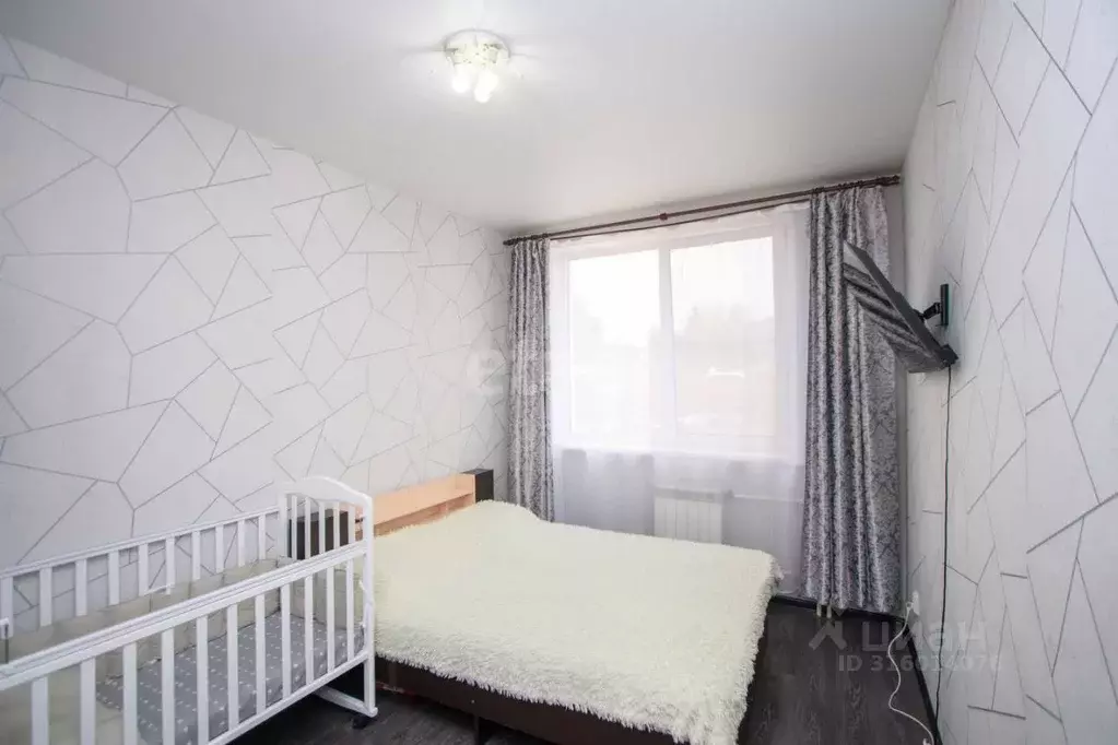 1-к кв. Иркутская область, Иркутск ул. Багратиона, 50/7 (42.6 м) - Фото 0