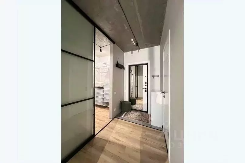 1-к кв. Приморский край, Владивосток просп. 100-летия Владивостока, ... - Фото 1