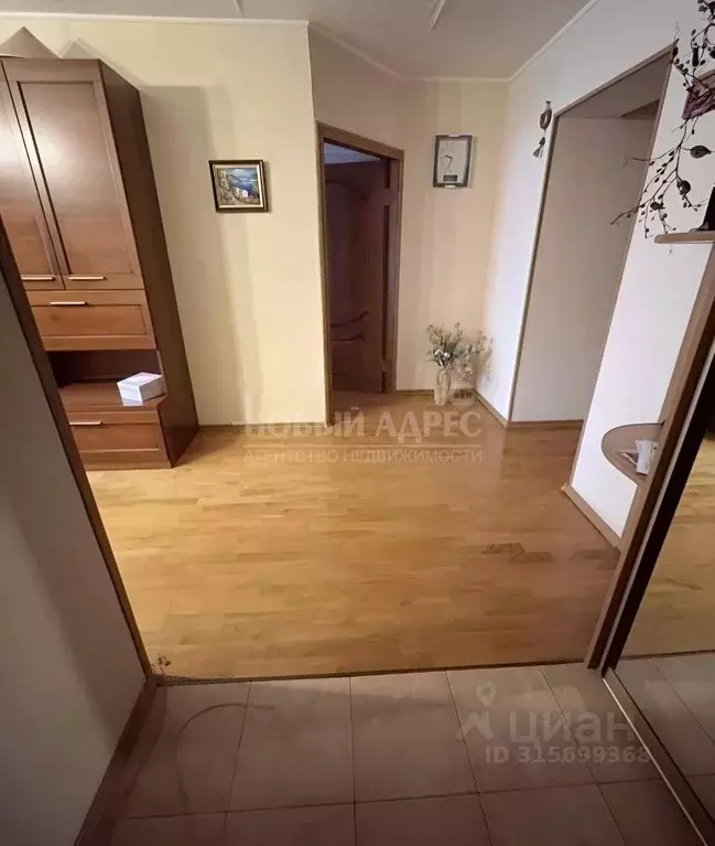 3-к кв. Калужская область, Калуга Литейный пер., 5 (81.0 м) - Фото 0