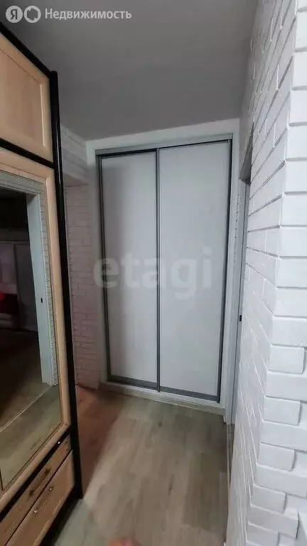 2-комнатная квартира: Калининград, Летняя улица, 52 (48 м) - Фото 1