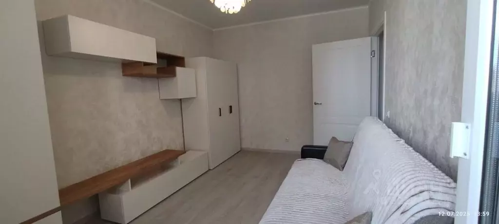 2-к кв. Белгородская область, Старый Оскол Степной мкр, 33В (55.0 м) - Фото 2