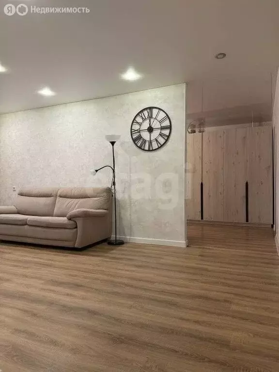 3-комнатная квартира: Пермь, улица Куфонина, 11 (67 м) - Фото 1