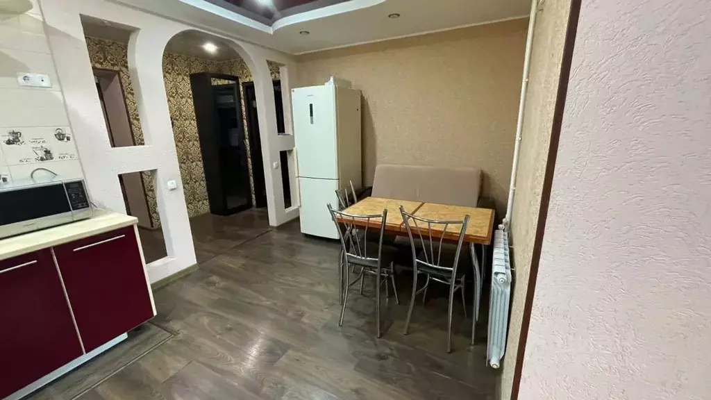 1-к кв. Саратовская область, Саратов Зенитная ул., 14а (42.0 м) - Фото 2