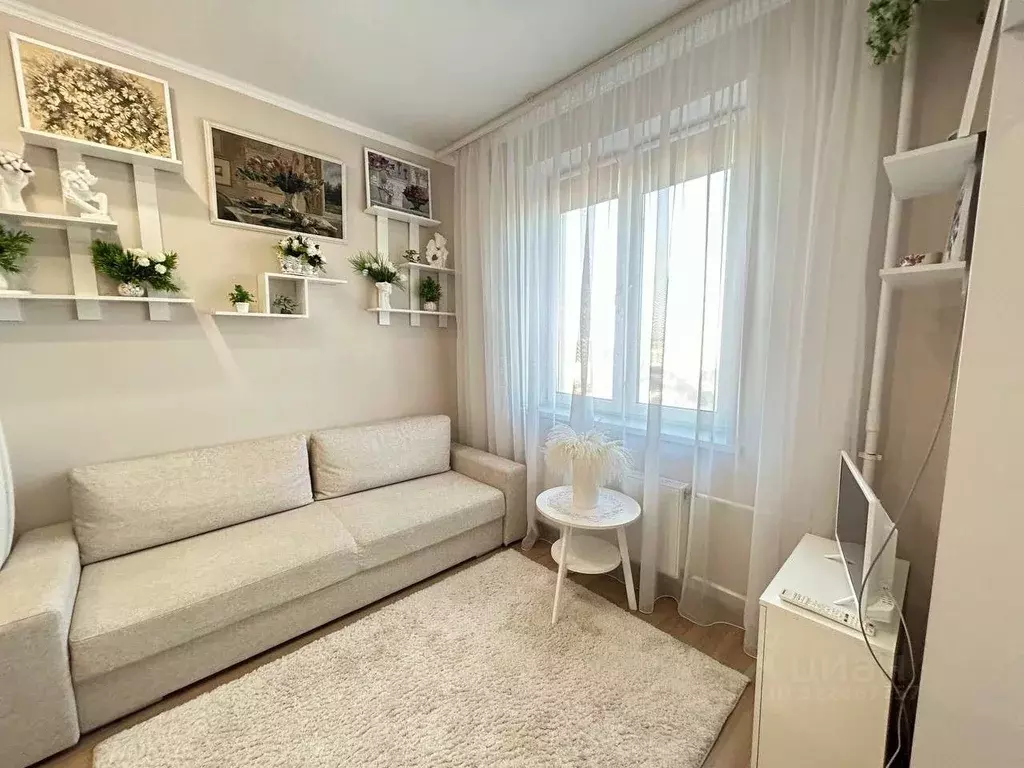 1-к кв. Челябинская область, Челябинск ул. Курчатова, 11 (45.0 м) - Фото 1