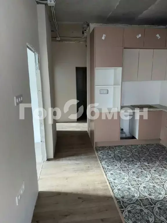 Продается 4-комнатная квартира - Фото 2