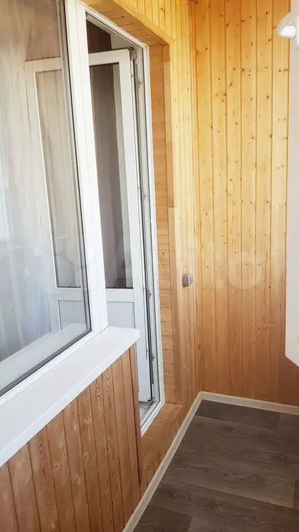 1-к. квартира, 39 м, 8/10 эт. - Фото 1