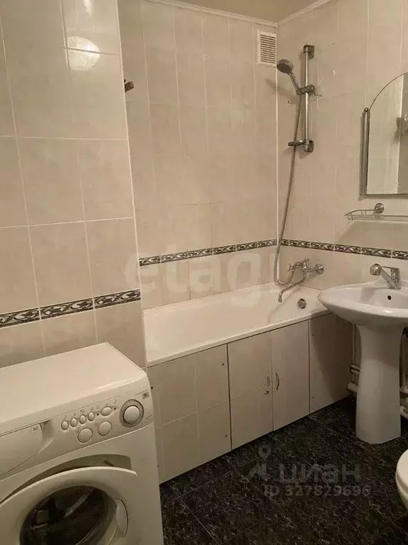 2-к кв. Ростовская область, Азов Азовский район, Севастопольская ул., ... - Фото 1