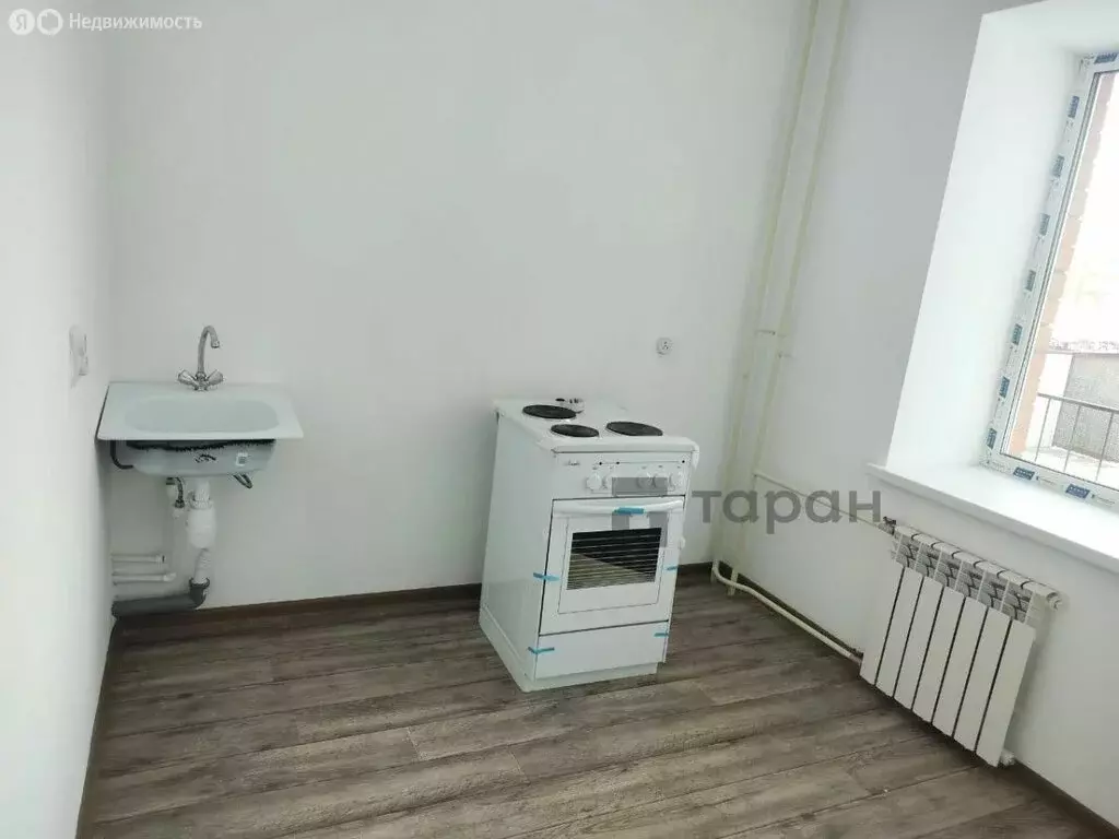 2-комнатная квартира: Еманжелинск, улица Титова, 7А (51.2 м) - Фото 2