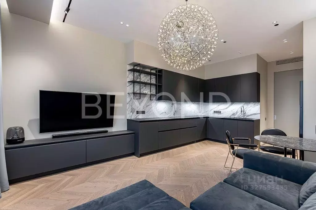 Квартира, 3 комнаты, 137.4 м - Фото 1