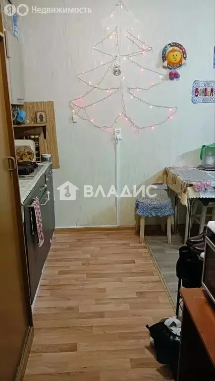 1к в 8-комнатной квартире (18.1 м) - Фото 2