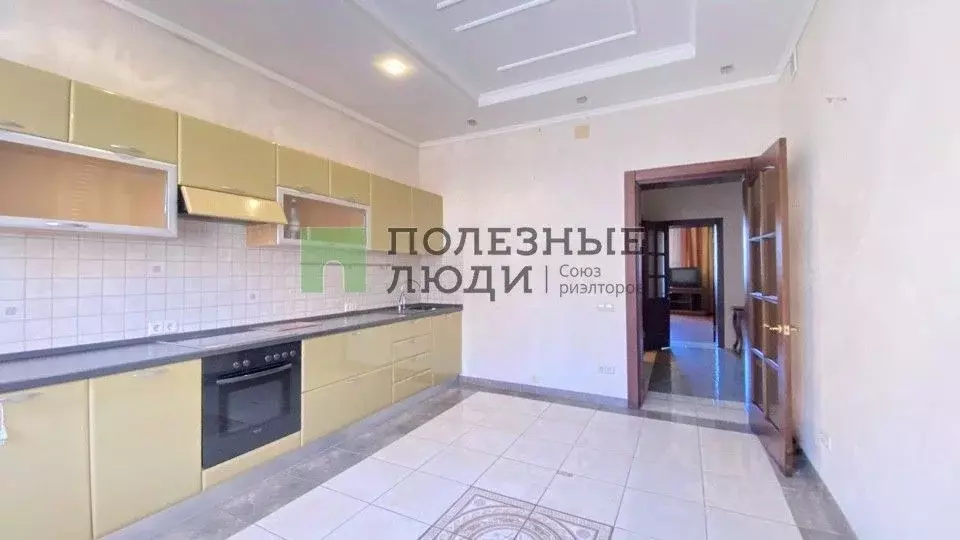 2-к кв. Красноярский край, Красноярск ул. Курчатова, 1г (89.0 м) - Фото 2