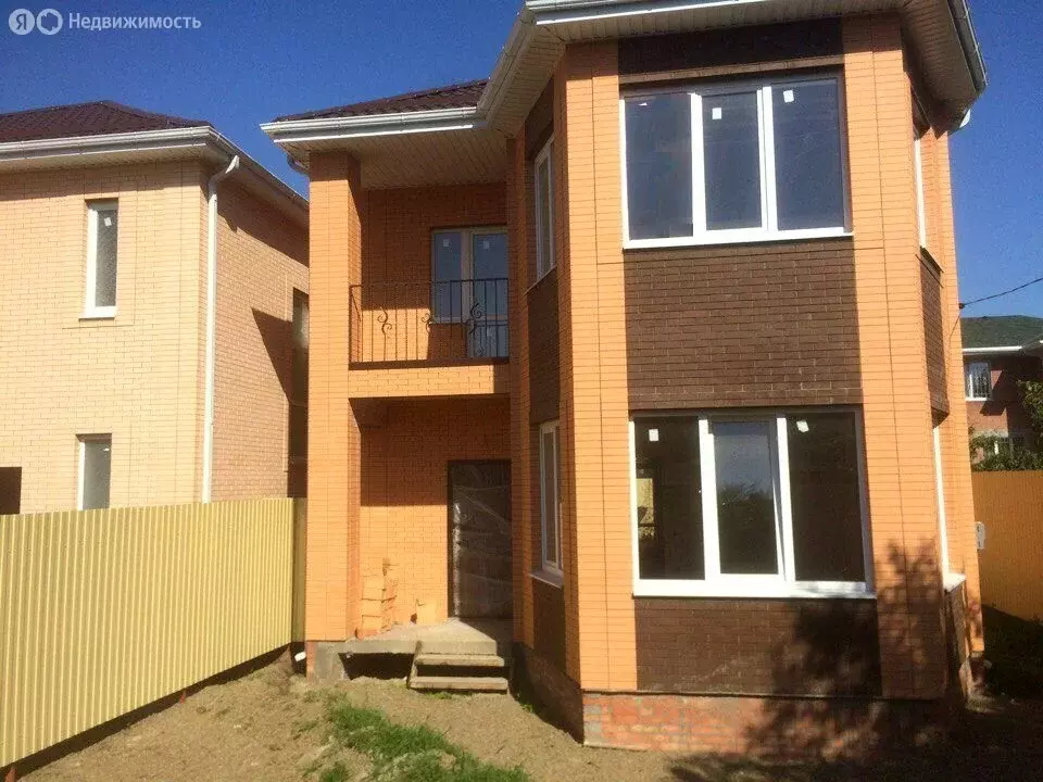 Дом в Ростов-на-Дону, Вятская улица (155 м) - Фото 0