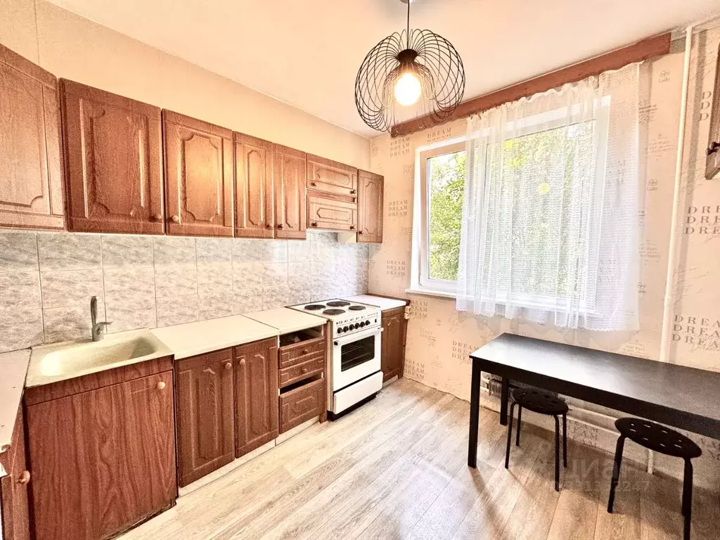 2-к кв. Москва ул. Барышиха, 28 (50.4 м) - Фото 2