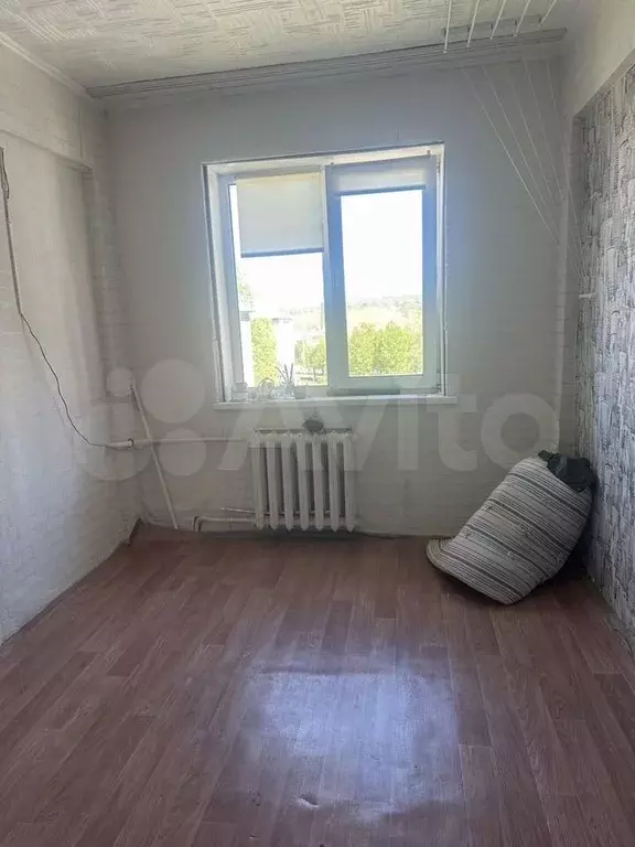 Комната 10 м в 9-к., 5/5 эт. - Фото 1