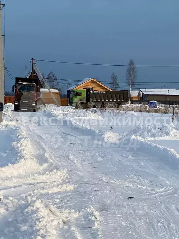 Участок в Тюменская область, Тюмень Садовое товарищество Липовый ... - Фото 1