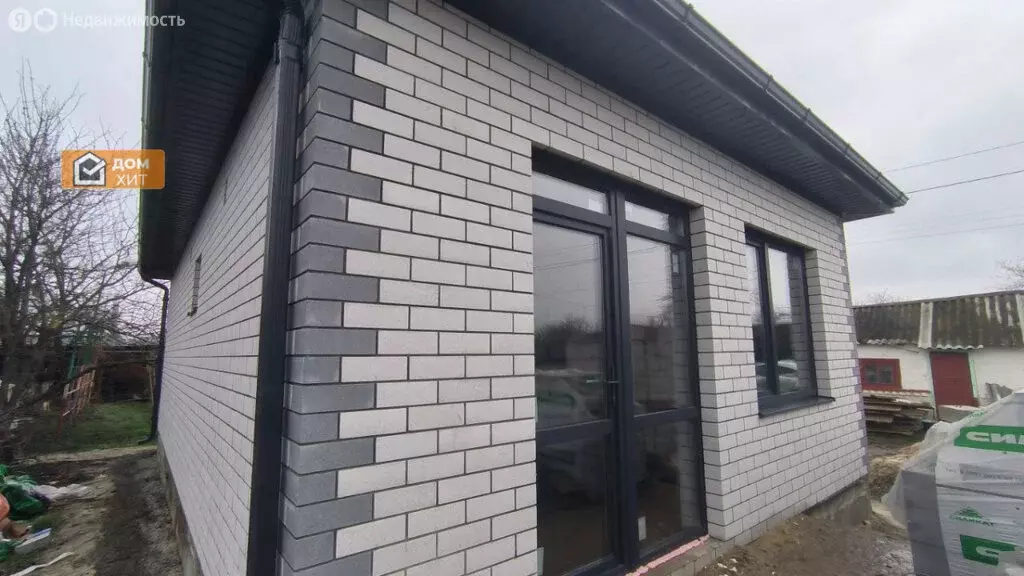 Дом в Симферопольский район, село Трудовое (80 м) - Фото 1