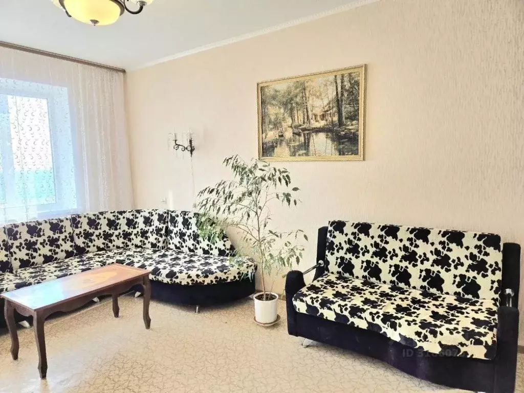 4-к кв. Ульяновская область, Ульяновск Львовский бул., 6 (65.0 м) - Фото 0