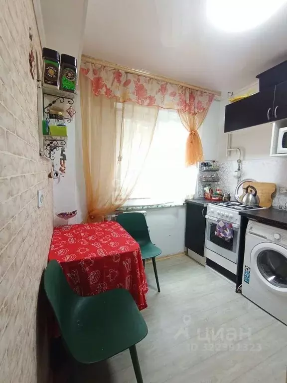 4-к кв. Омская область, Омск ул. 5-я Рабочая, 85А (59.3 м) - Фото 0