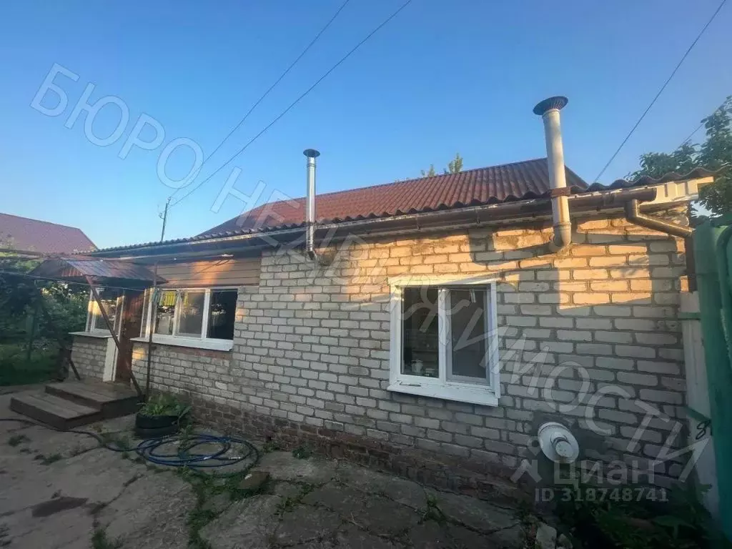 Дом в Саратовская область, Балашов Пугачевская ул., 204 (98 м) - Фото 0