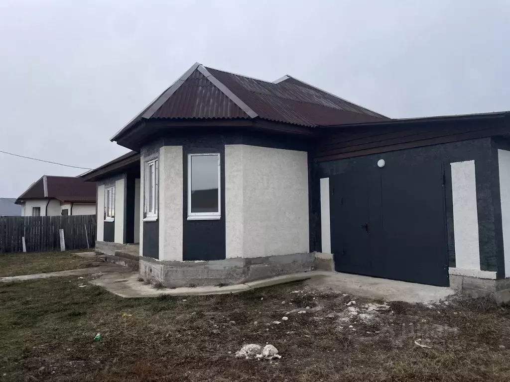 Дом в Иркутская область, Иркутский муниципальный округ, с. Хомутово ... - Фото 2