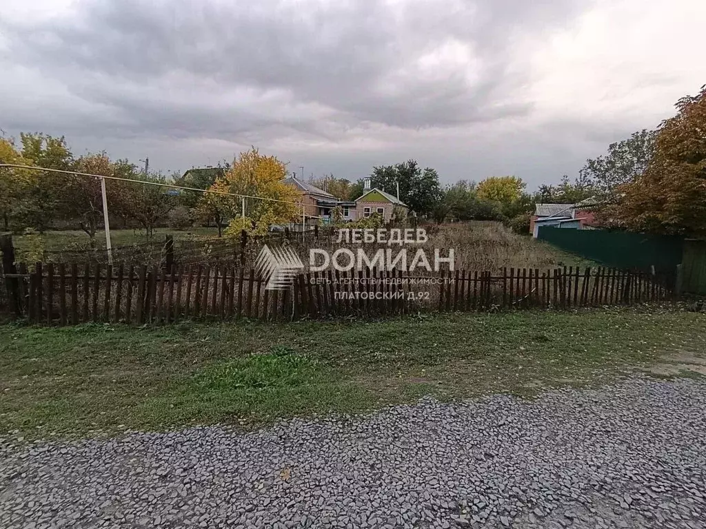 Участок в Ростовская область, Новочеркасск Астраханская ул., 1А (8.0 ... - Фото 1