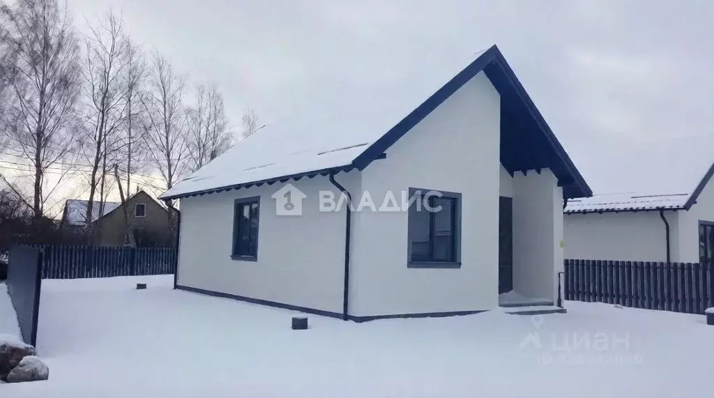 Дом в Калининградская область, Гурьевский муниципальный округ, пос. ... - Фото 1