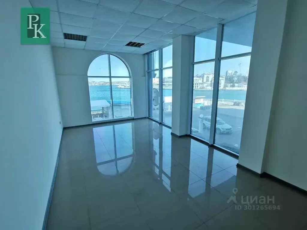 Офис в Севастополь наб. Адмирала Перелешина, 1 (254 м) - Фото 2